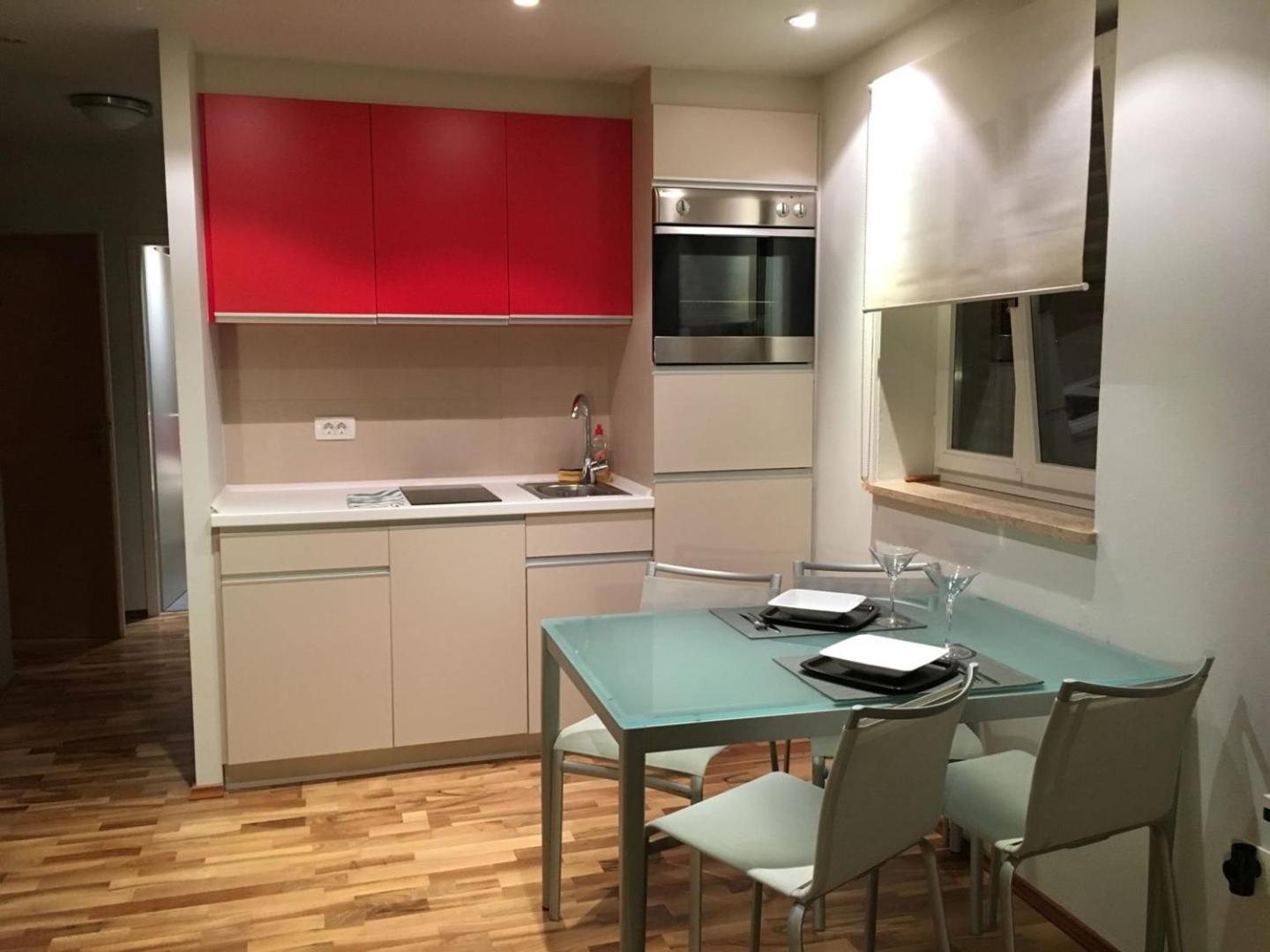 Gorgeous Biserka Apartment Near The Sea 라벡 외부 사진